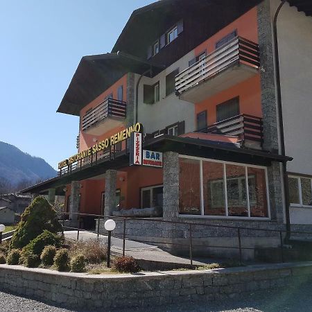 Hotel Ristorante Sasso Remenno Val Masino Buitenkant foto